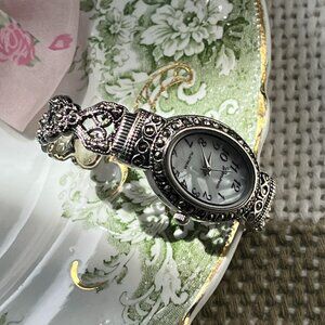 Vintage Antique Dainty Silver Tone Bangle Watch